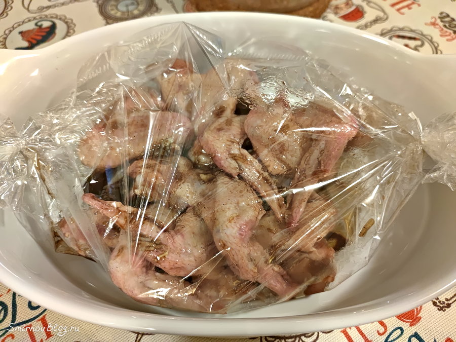 Рецепт куриных крылышек в пакете для запекания