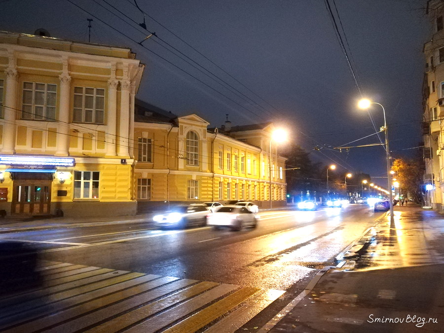 Улица Большая Пироговская. Москва 2018