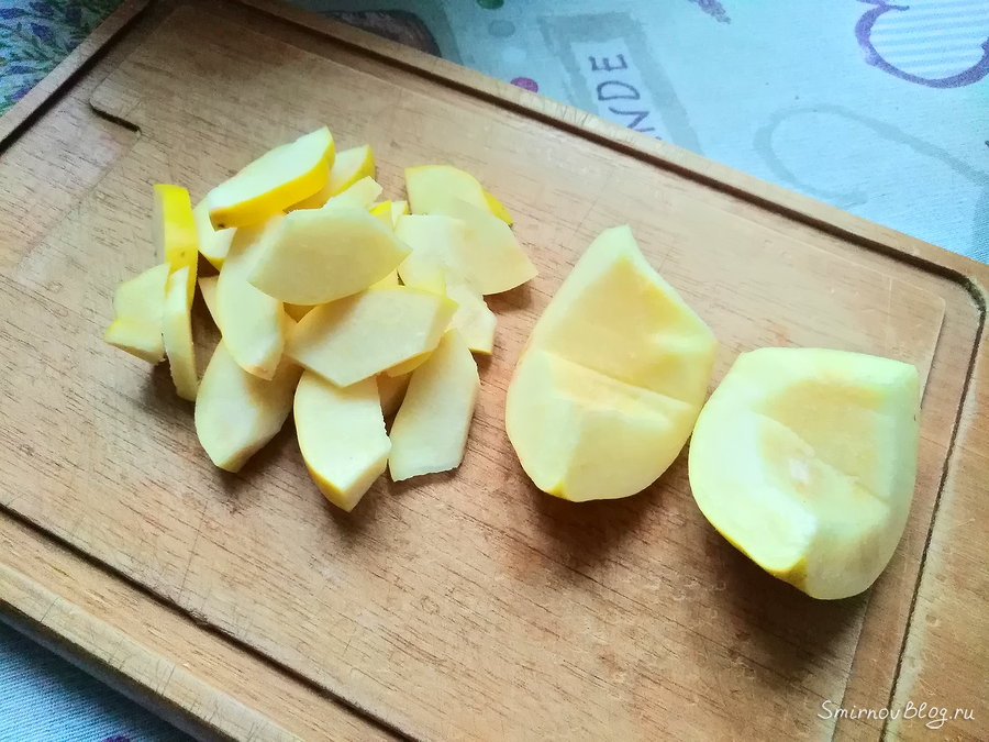 Айва нарезанная на ломтики для варенья