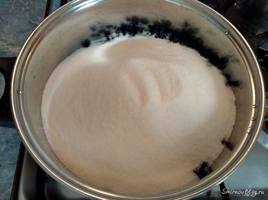 Черника с сахаром