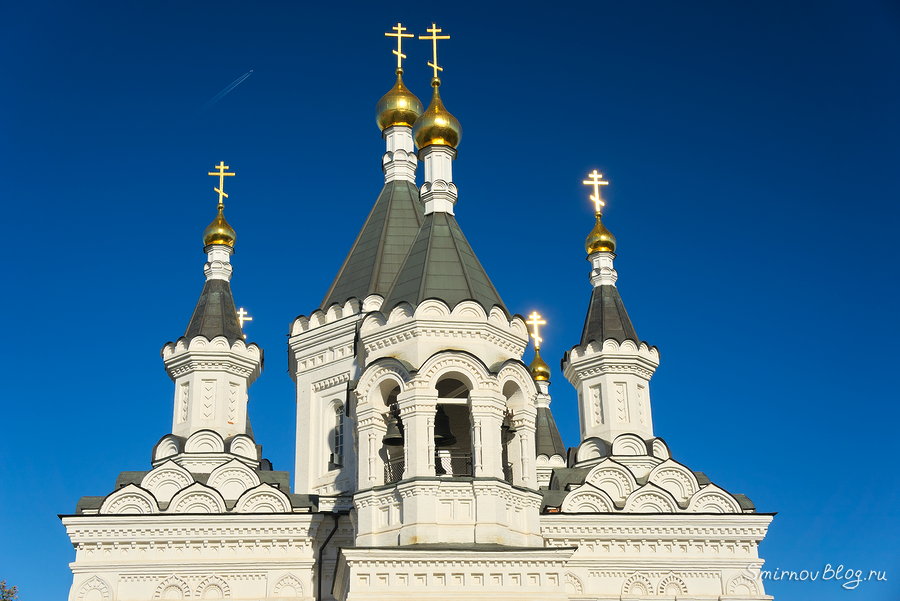 Храм Архангела Михаила на Девичьем поле