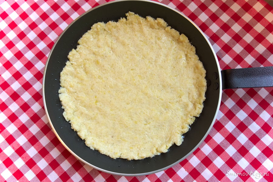 Готовим картофельный пирог на сковороде