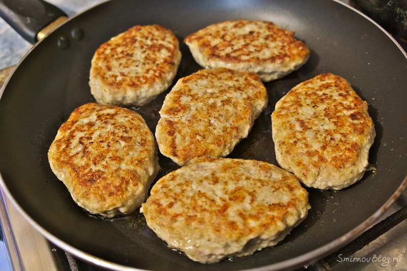 Как приготовить вкусные домашние котлеты