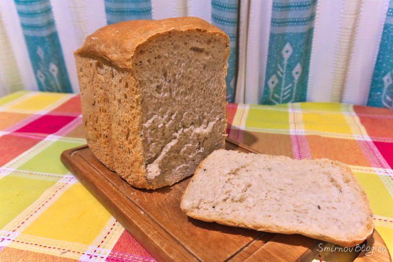 Пшеничный хлеб на закваске в хлебопечке