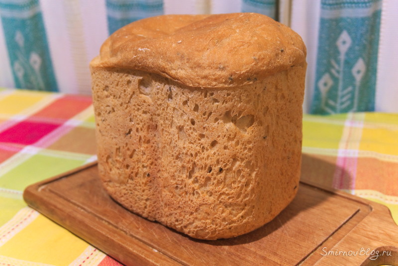 Пшеничный хлеб на закваске в хлебопечке Белый хлеб приготовленный на закваске в хлебопечке