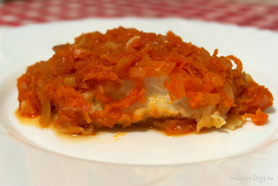 Рыба под маринадом из моркови и лука