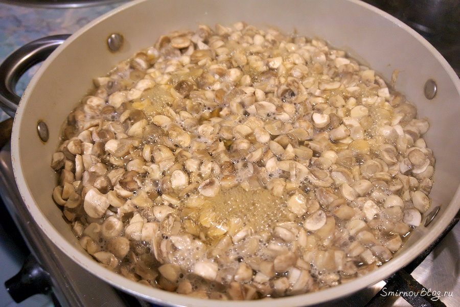 Рецепт жульена на сковороде со сметаной Шампиньоны для жульена на сковороде