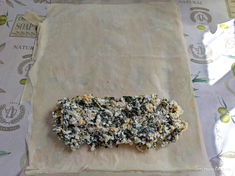 Пирог со шпинатом, сыром и тестом фило
