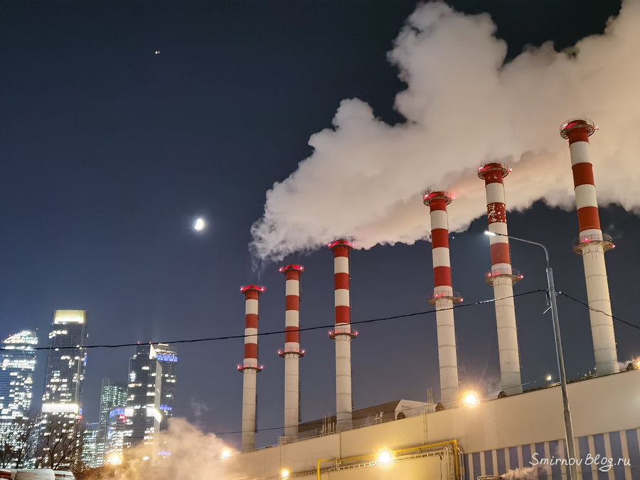Другая Москва, ТЭС "Международная" Трубы ТЭС "Международная, Москва